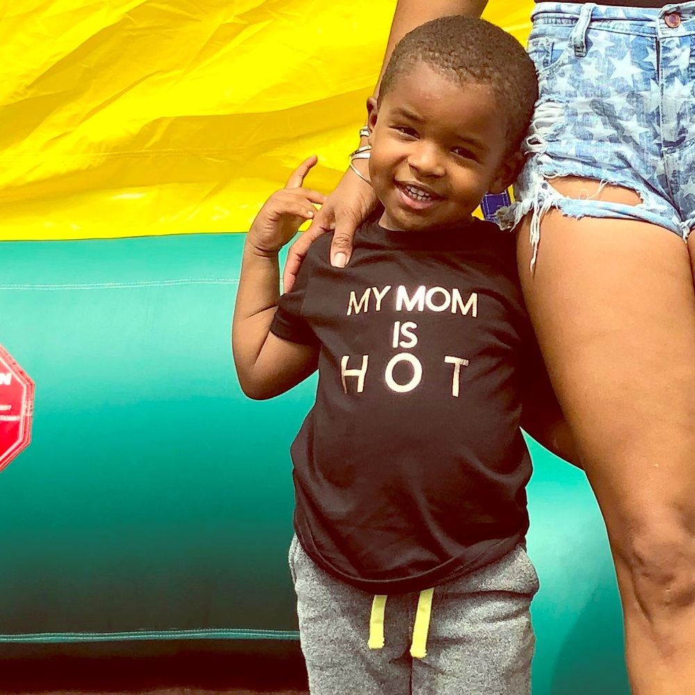 Hot Mom Tee